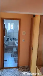 Apartament 3 camere, decomandat - zona Gemenii