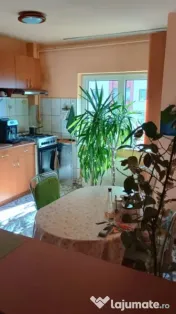 Apartament 3 camere, decomandat - zona Gemenii