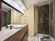 Apartament 3 camere 90 mp. Centrala, aer conditionat. 