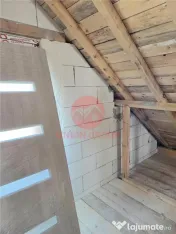 Casa la Cheie, 4 Camere Decomandat, Lumina