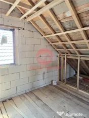 Casa la Cheie, 4 Camere Decomandat, Lumina