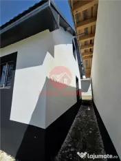 Casa la Cheie, 4 Camere Decomandat, Lumina