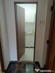 Apartament 2 camere decomandat Plopilor 