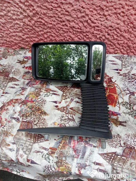 Vand oglinda partea dreapta cu brat lung Iveco Daily,in stare foarte buna