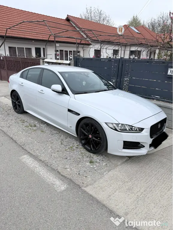 Jaguar xe 2017 R-sport