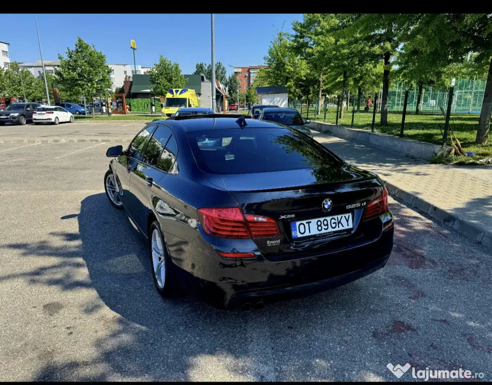 BMW Seria 5 (F10) 520xd xDrive