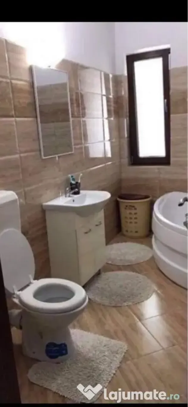 De inchiriat In Centru apartament 2 camere