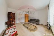 Casă cu doua camere de închiriat în zona Parneava 