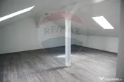 Casă de inchiriat cu piscina, Gruia