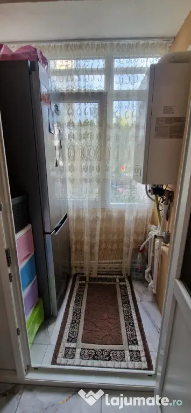 Apartament 2 camere, 34 mp, zona monument Bals