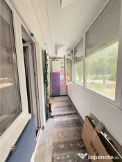 Apartament 3 Camere Decomandat cu Loc de Parcare #537;i Boxa 