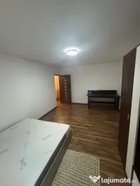 Apartament 1 camera D, in Podul de Fier, 