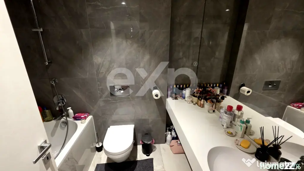 Apartament de vanzare -2 camere- mobilat-garaj- One Herastra
