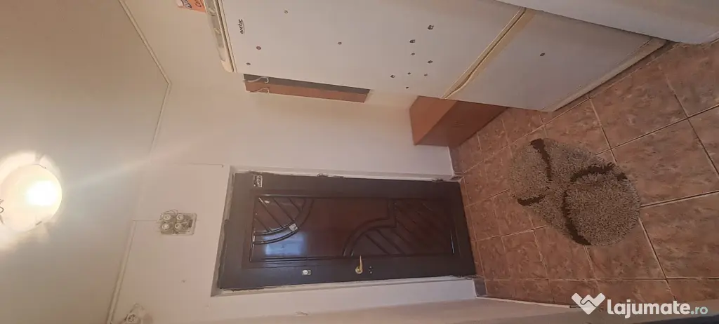 Garsoniera de închiriat