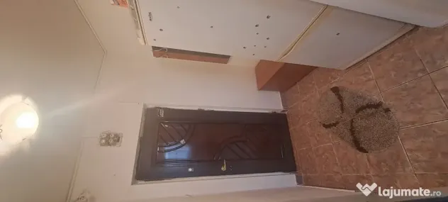 Garsoniera de închiriat