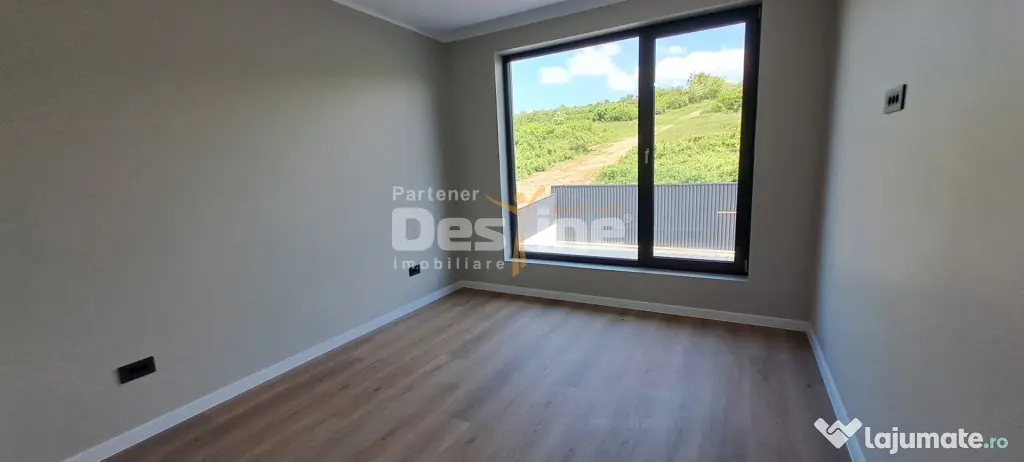Visani , COMISION 0%, Casa P+1