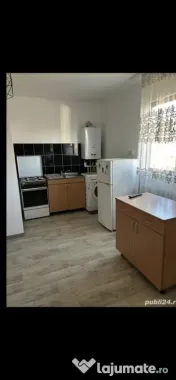 Aparatorii patriei vila garsoniera metrou