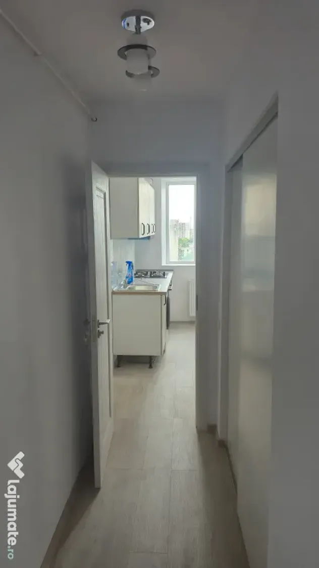 Apartament 2 camere 5min. metrou Raul Doamnei