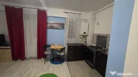 închiriez garsonieră 