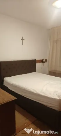 Inchiriez apartament 2 camere str. 9 Mai