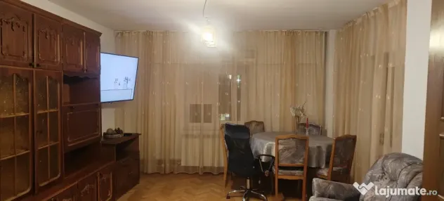 Inchiriez apartament 2 camere str. 9 Mai