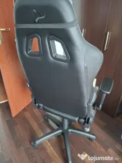 Scaun Gaming Arozzi Soft Fabric, Tetiera, Ajustabil, max. 120kg, Negru Gri. 