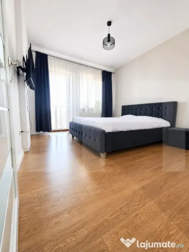 Apartament de vânzare, zona Pârneava