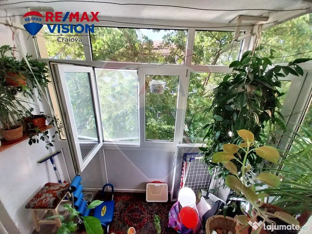 Apartament de vânzare în zona Profi -Valea Rosie