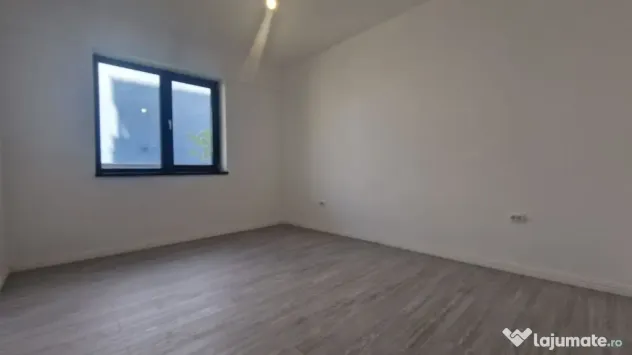 METROU PACII 2 CAMERE CU GRADINA DE 150 mp COMISION 0%