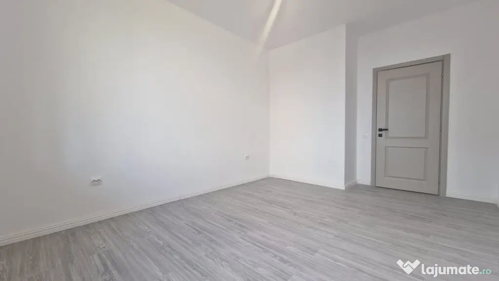 METROU PACII 2 CAMERE CU GRADINA DE 150 mp COMISION 0%