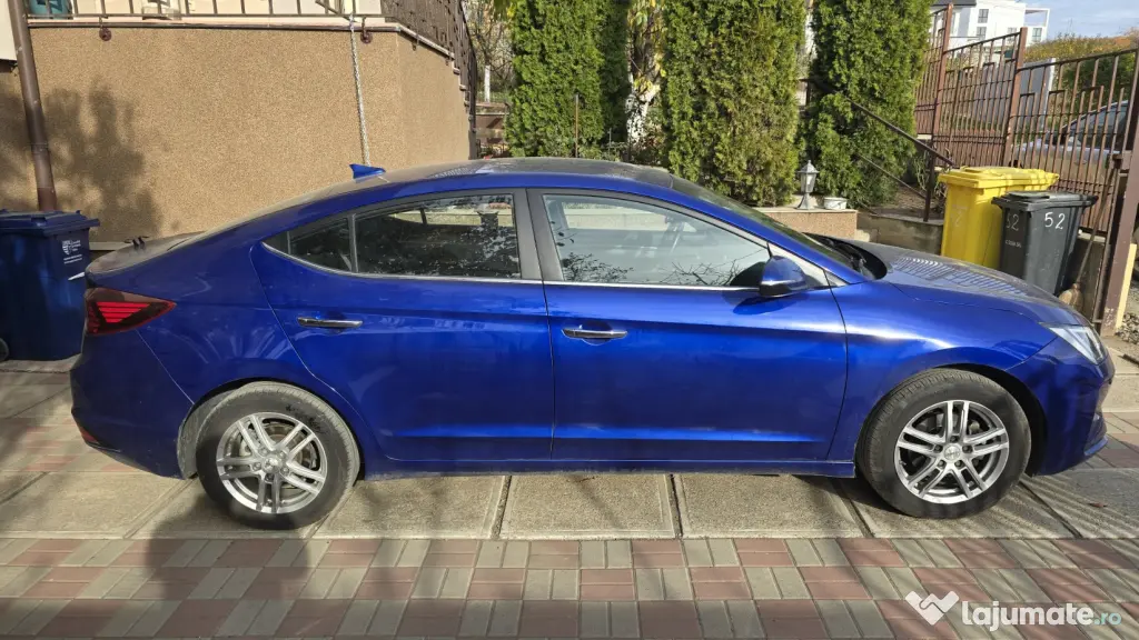 Hyundai Elantra 1,6 benzină 128 CP 2019
