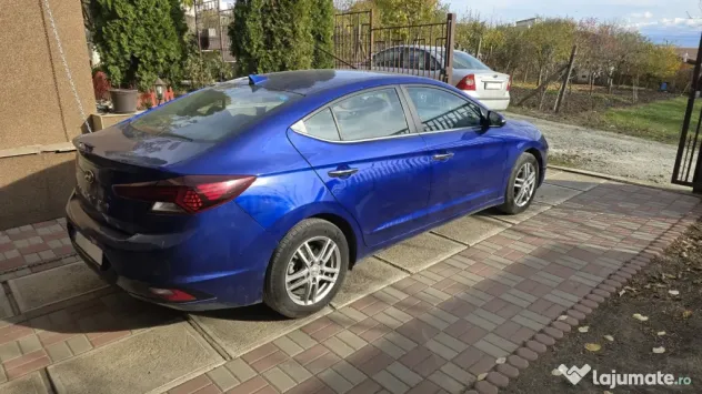 Hyundai Elantra 1,6 benzină 128 CP 2019