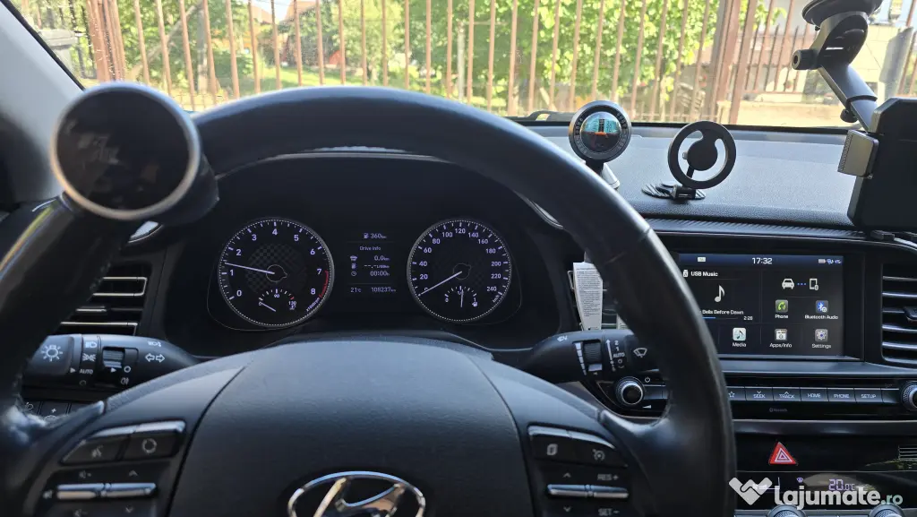 Hyundai Elantra 1,6 benzină 128 CP 2019