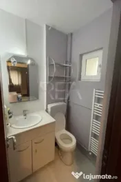 3 camere, 9/10, bloc 1979, anvelopat-Gorjului-Valea Lunga