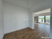 CASA INDIVIDUALA, 4 CAMERE, 2 BAI SI POD, MALL MOLDOVA