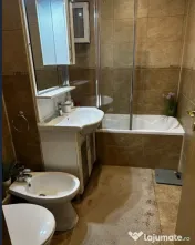 Apartament 2 camere, decomandat - zona Astra 