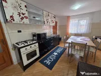 Casa 4 camere Central