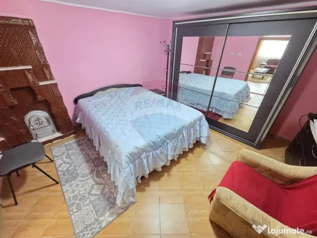 Casa 4 camere Central