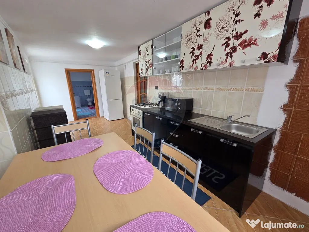 Casa 4 camere Central