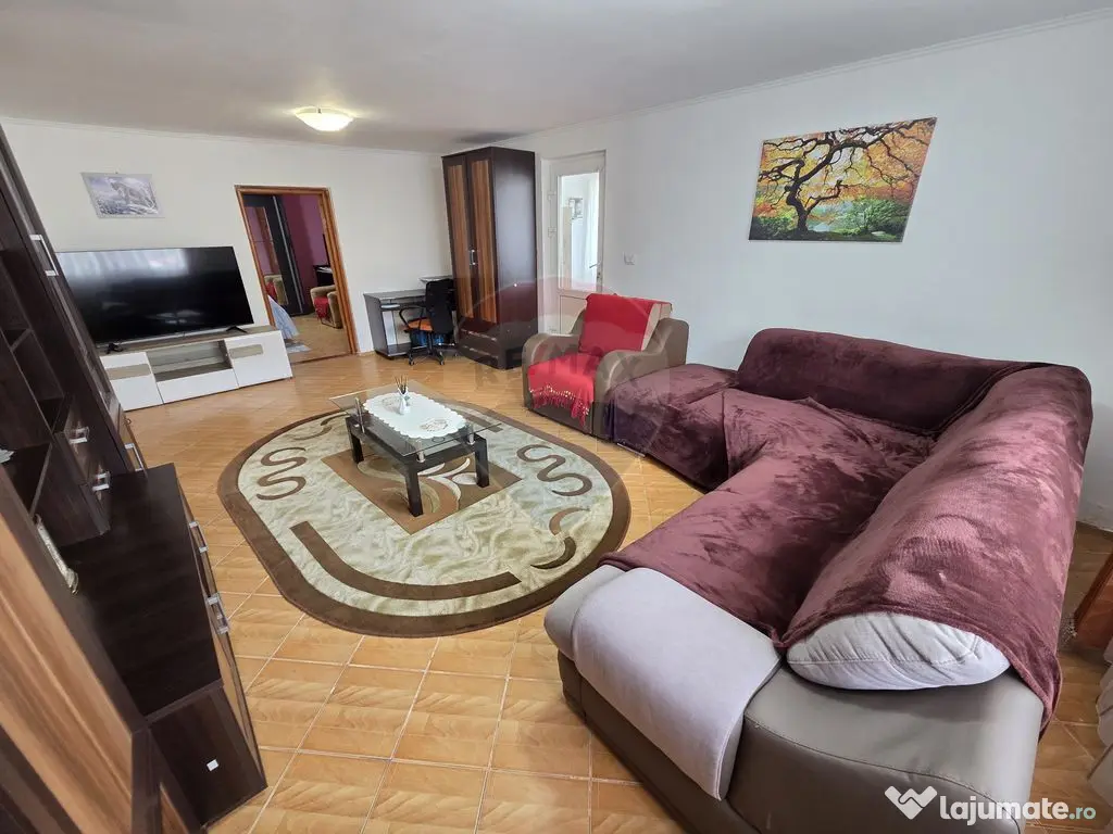 Casa 4 camere Central