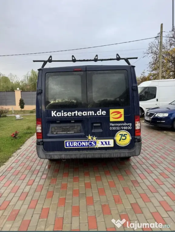 Ford transit 2011