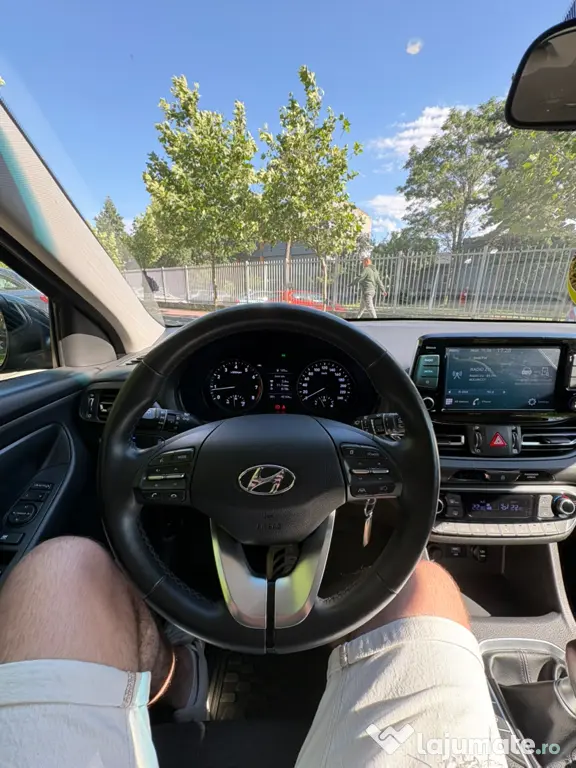 Hyundai i30 Highway 2022- 1.5 DPi 110 CP - 45000 km