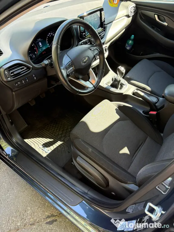 Hyundai i30 Highway 2022- 1.5 DPi 110 CP - 45000 km