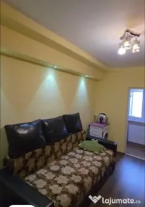 +44 0744 833 535
