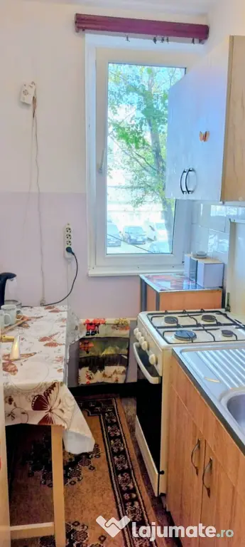 Apartament 2 camere semidecomandat Galați Micro 19