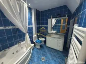 Apartament de inchiriat 2 camere la casa Bacau centru 