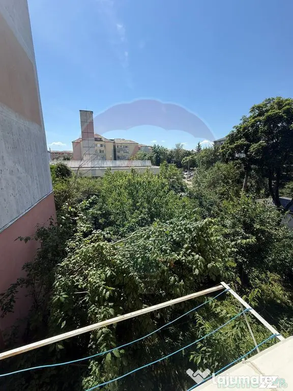 Apartament 2 camere etaj 2 de vanzare in Baia Mare - Baia Mare (Maramures)