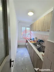 Apartament 3 Camere, Semidecomandat, Zona Piata Amzacea, Eta