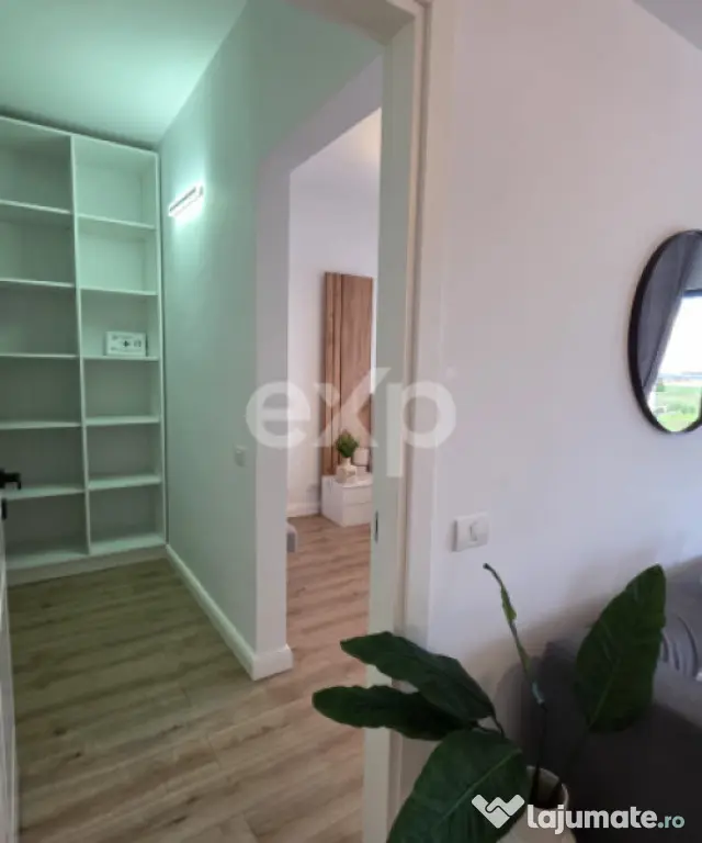 Tunari -3 dormitoare | 4 băi | 2 livinguri | terasă+piscin