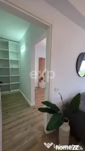 Tunari -3 dormitoare | 4 băi | 2 livinguri | terasă+piscin 